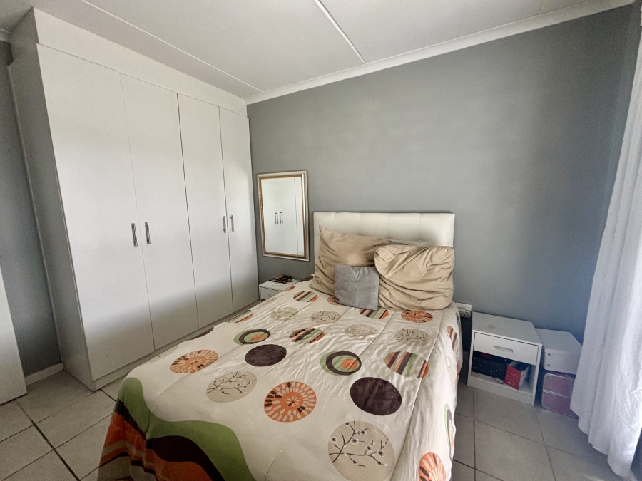 2 Bedroom Property for Sale in Brackenfell South Western Cape